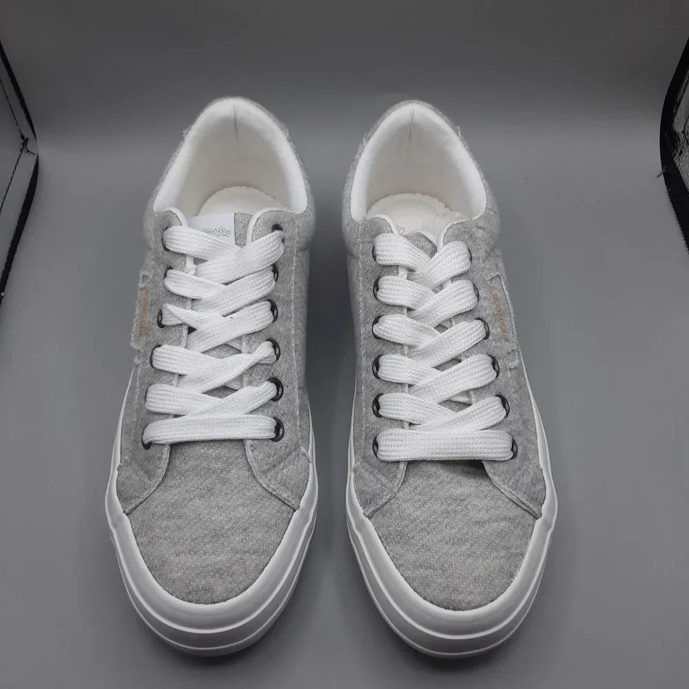 HOST PICK 🎉Rocket Dog Sneakers new - Picture 3 of 9